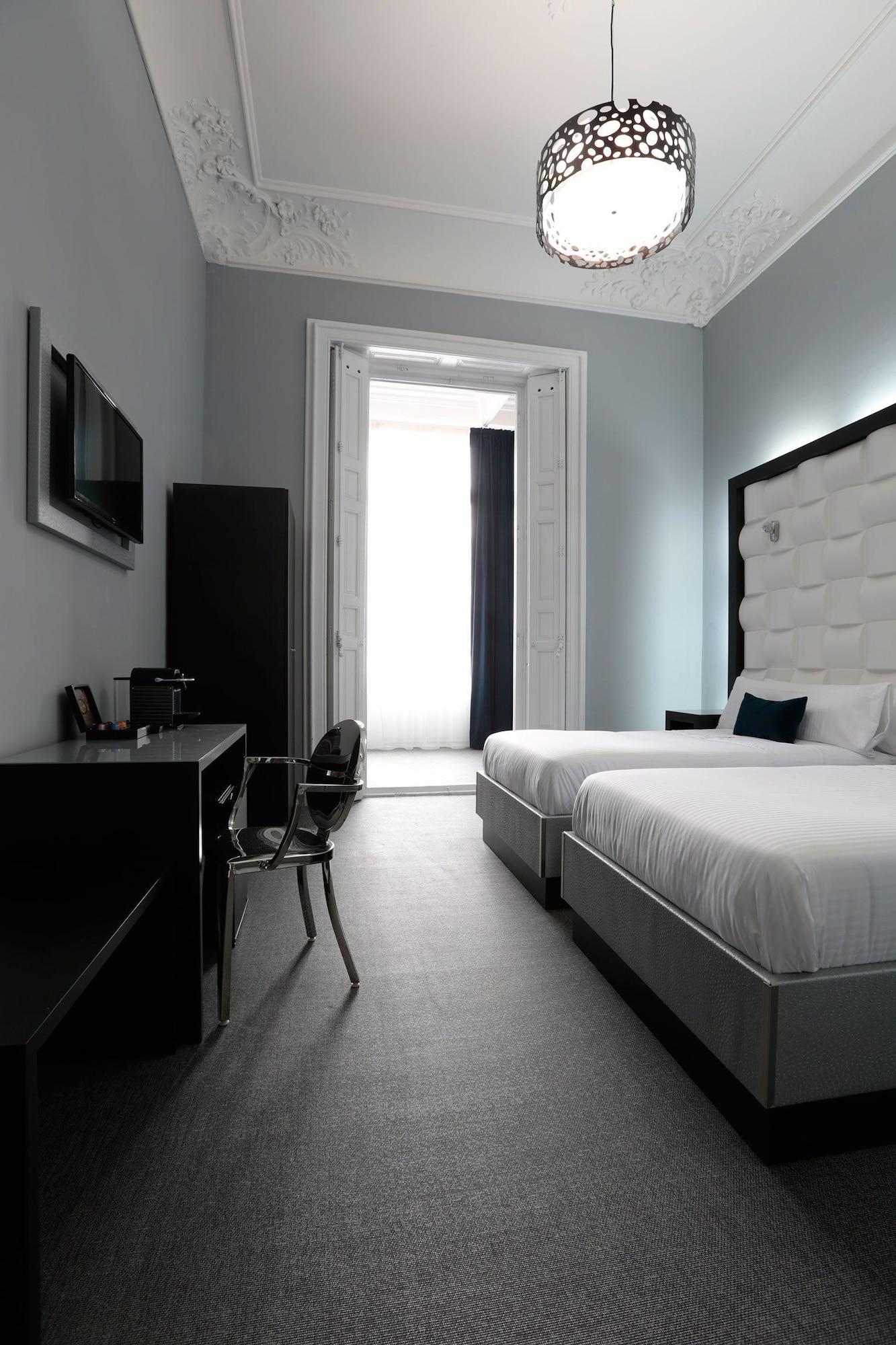 Amra Barcelona Gran Via Hotel Exterior photo