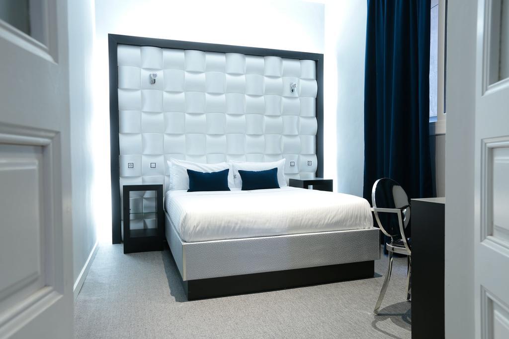 Amra Barcelona Gran Via Hotel Room photo